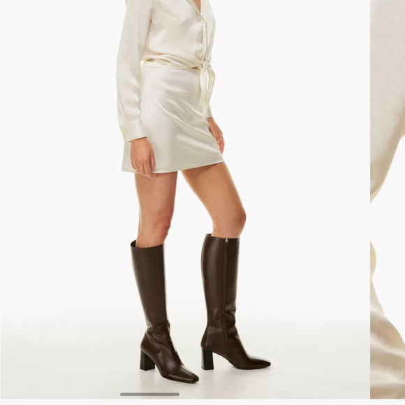 Aritzia Tie-Front Silk Blouse - Birch, XS - Picture 3 of 7